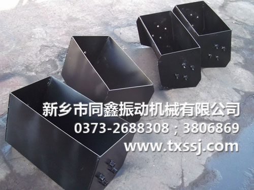 NE型板链斗式提升机系列产品真机照片